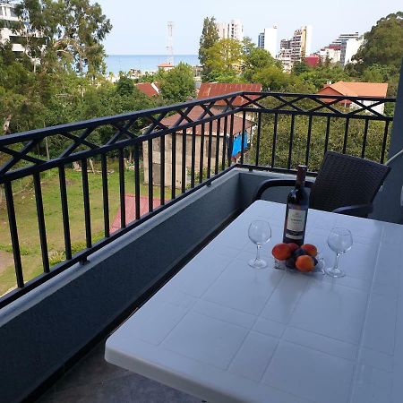 Apartment Near The Beach Batumi-Gonio Exteriör bild