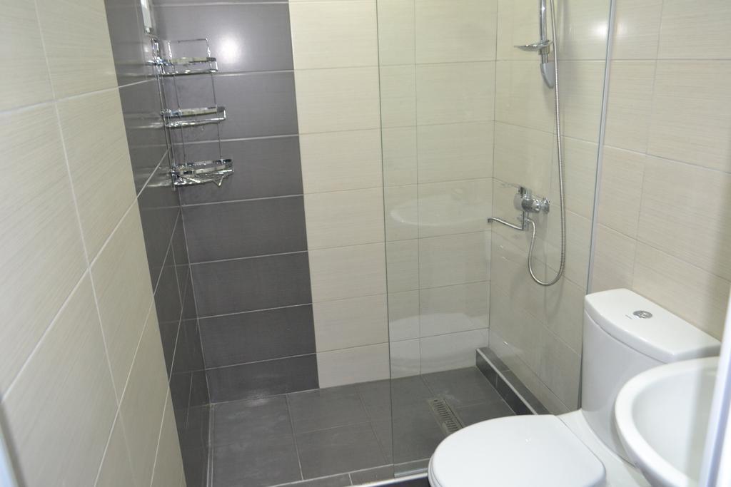 Apartment Near The Beach Batumi-Gonio Exteriör bild