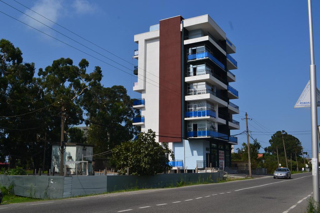 Apartment Near The Beach Batumi-Gonio Exteriör bild